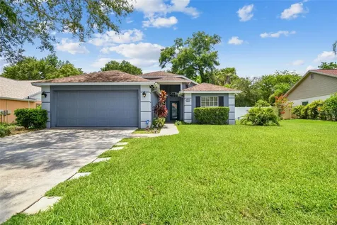 3018 Sprawling Oaks Place Valrico FL 33596