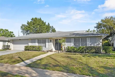 4913 E Wind Street Orlando FL 32812
