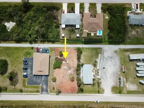 4303 & 4307 S Access Road Englewood FL 34224