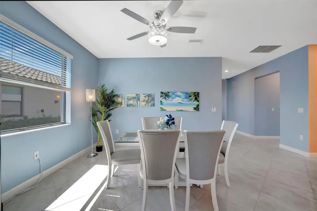 5317 Coral Reef Way Bradenton FL 34211