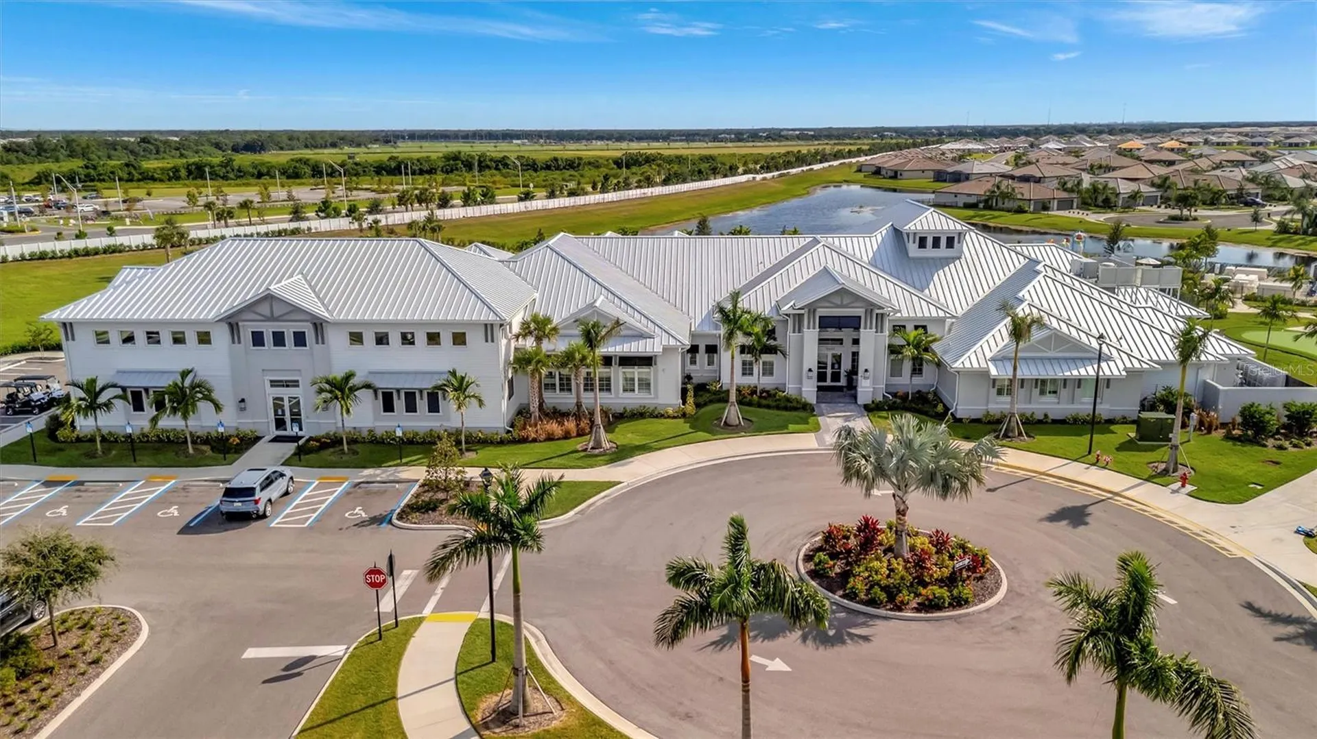5317 Coral Reef Way Bradenton FL 34211