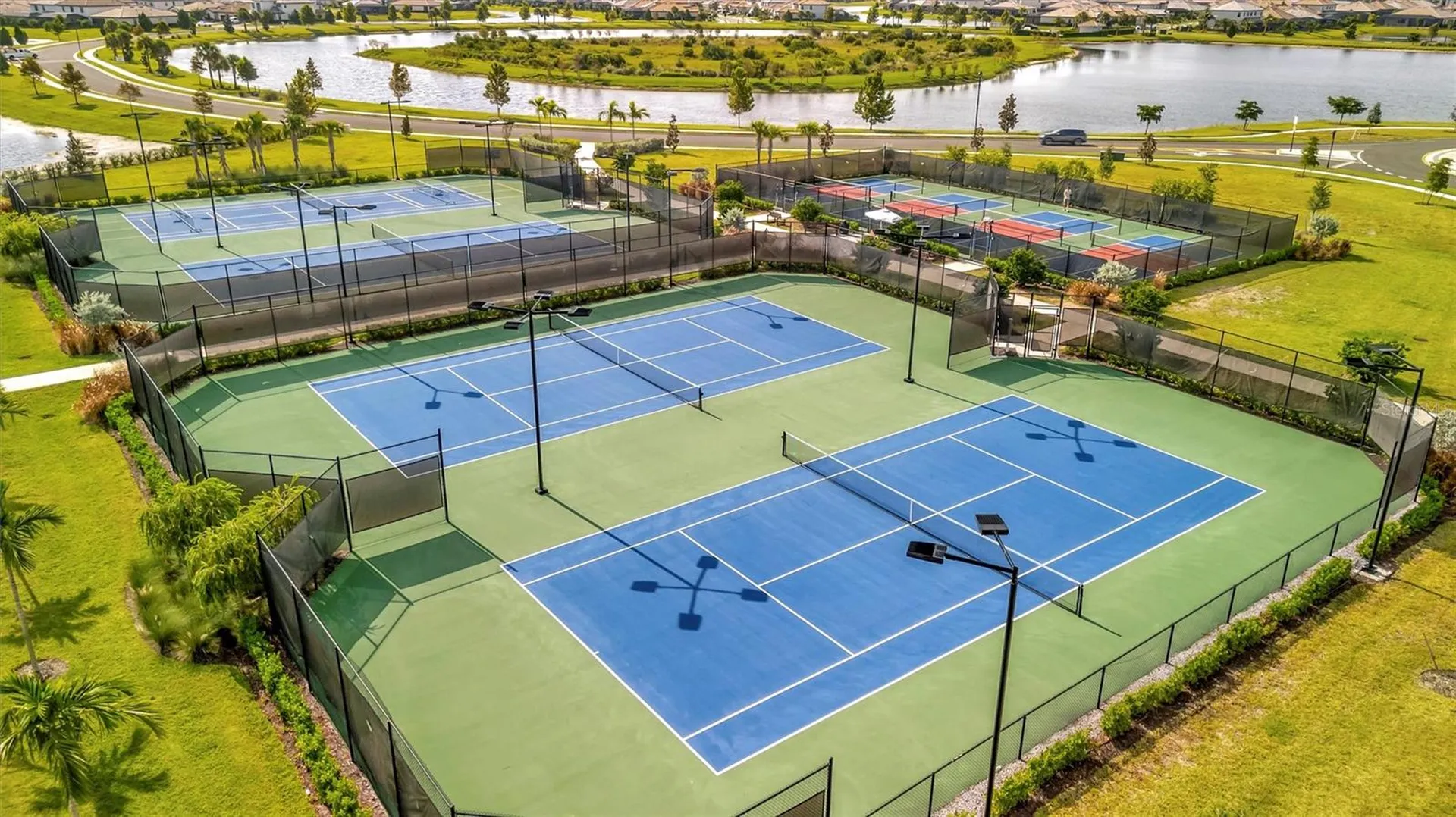 5317 Coral Reef Way Bradenton FL 34211
