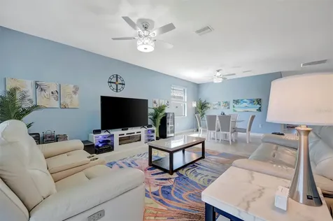 5317 Coral Reef Way Bradenton FL 34211