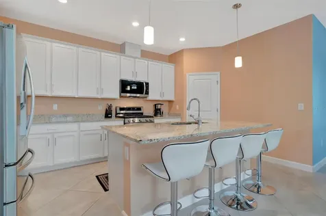 5317 Coral Reef Way Bradenton FL 34211