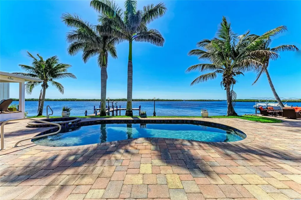 3790 Peace River Drive Punta Gorda FL 33983