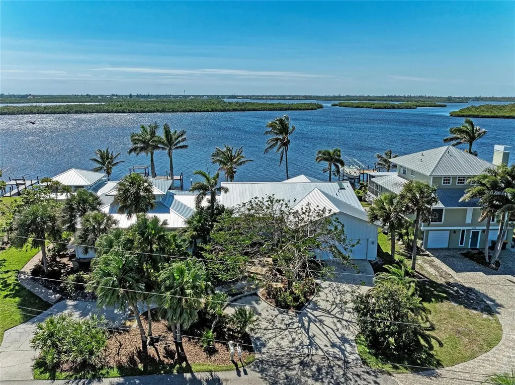 3790 Peace River Drive Punta Gorda FL 33983
