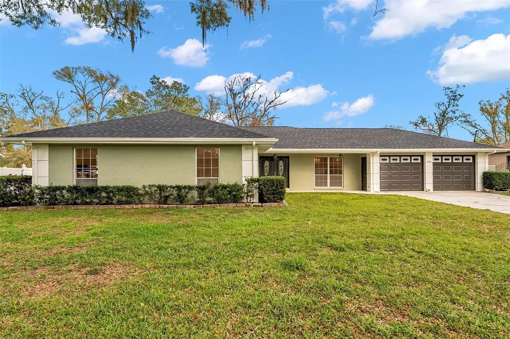 1707 Sunnyhills Drive Brandon FL 33510