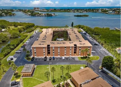 12760 Indian Rocks Road Largo FL 33774