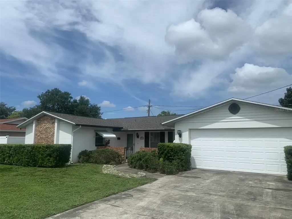 706 Francis Street Kissimmee FL 34741