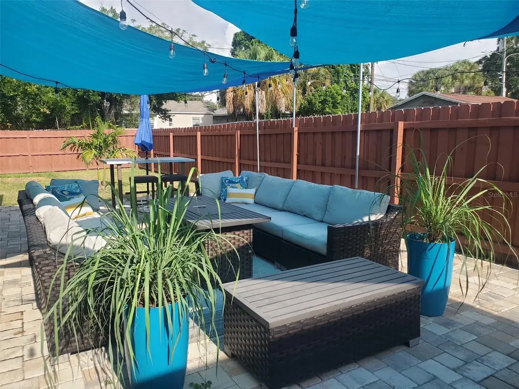 2235 20th St S St Petersburg FL 33712
