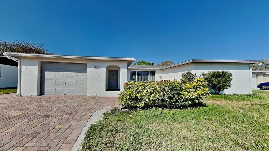 10211 Cherry Creek Lane Port Richey FL 34668