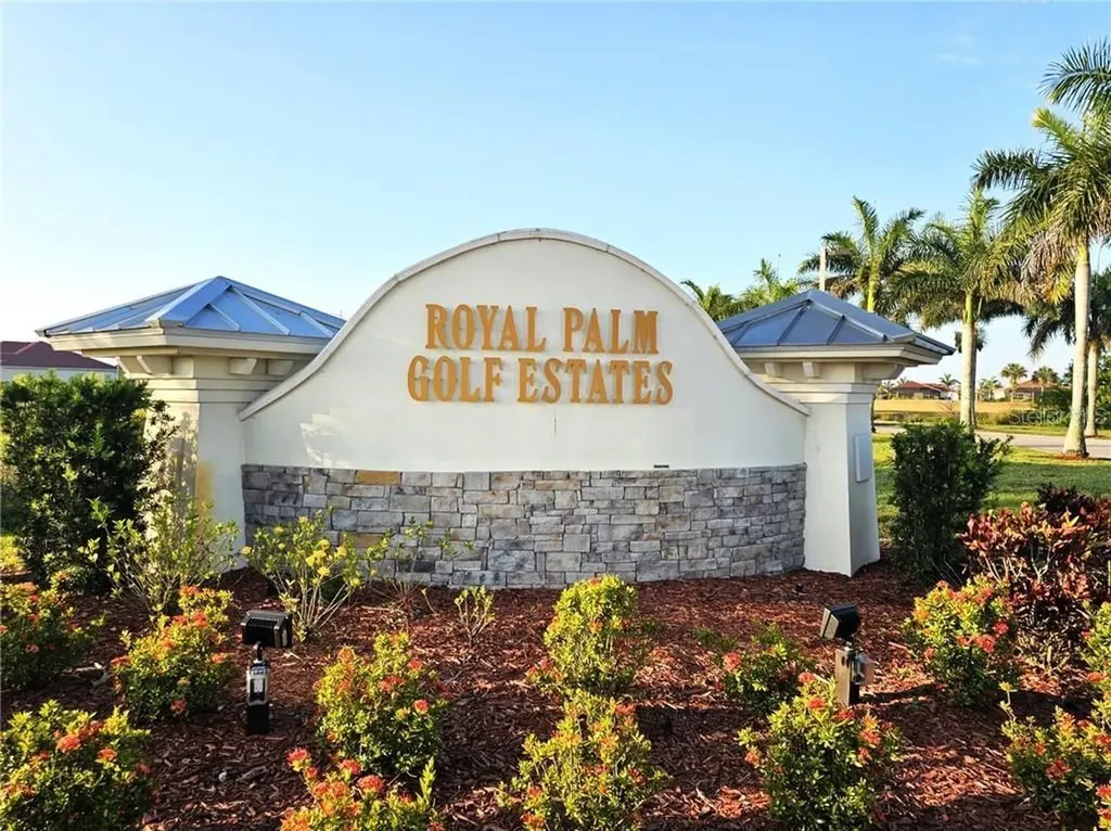 18001 Bluewater Drive Naples FL 34114