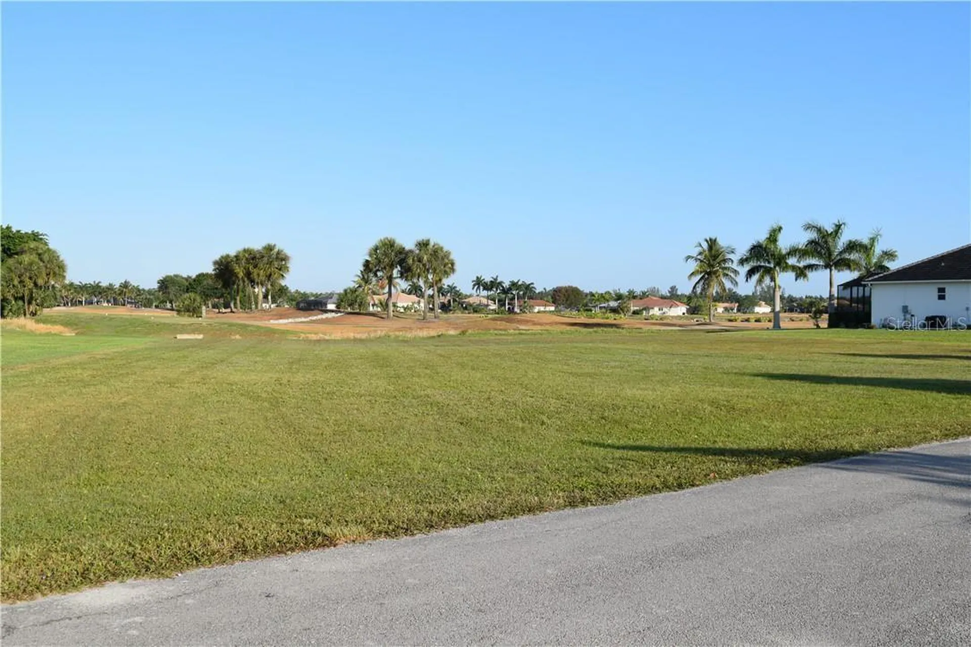 18001 Bluewater Drive Naples FL 34114