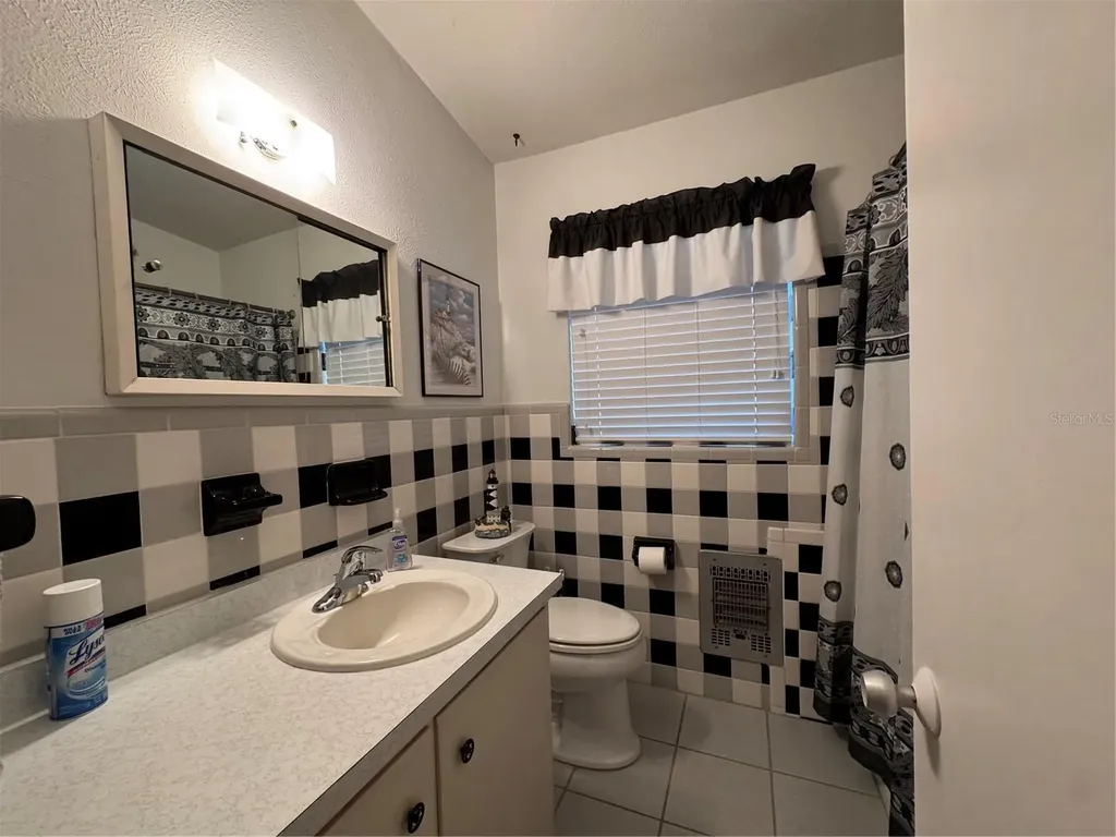 2263 Lake Reedy Boulevard N Frostproof FL 33843