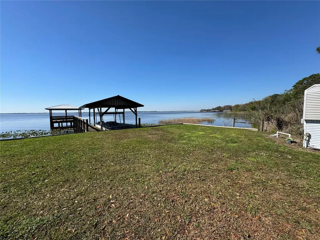 2263 Lake Reedy Boulevard N Frostproof FL 33843