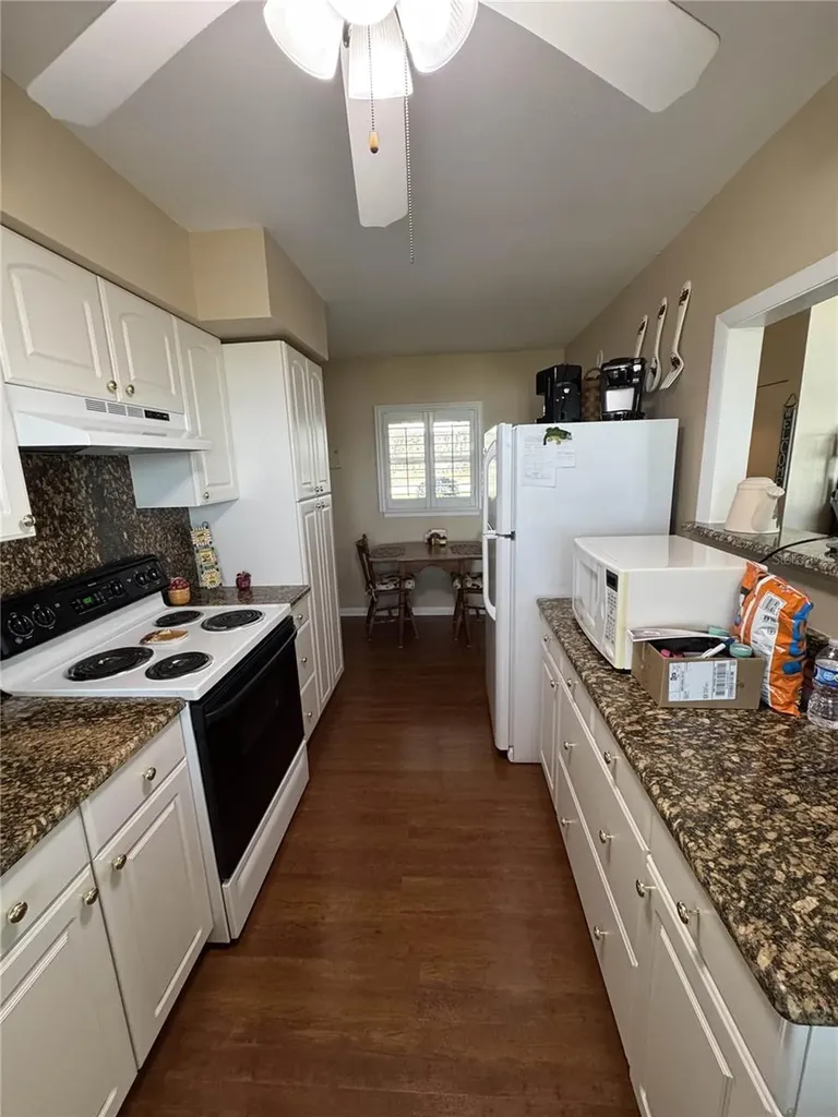 2263 Lake Reedy Boulevard N Frostproof FL 33843