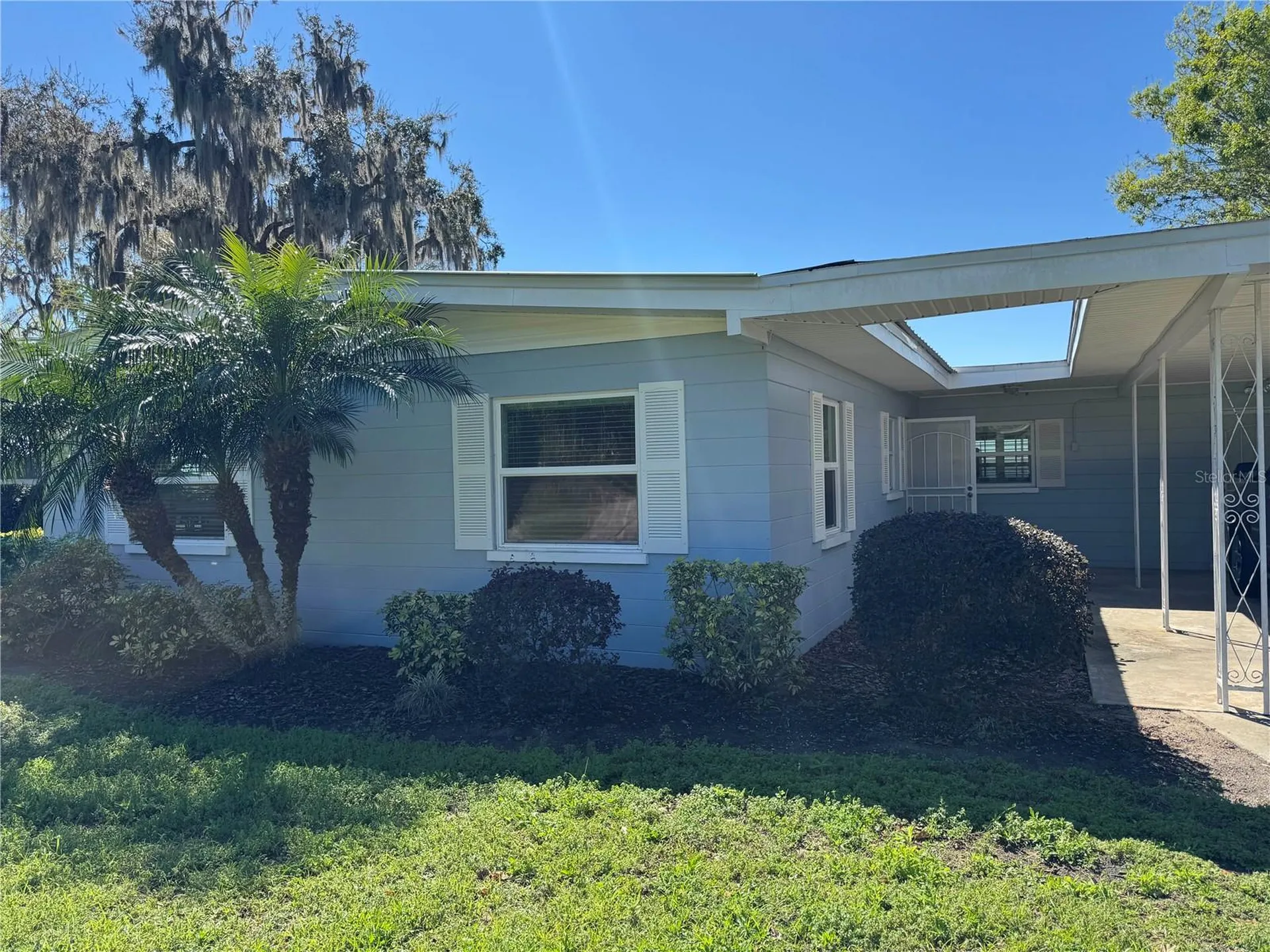 2263 Lake Reedy Boulevard N Frostproof FL 33843