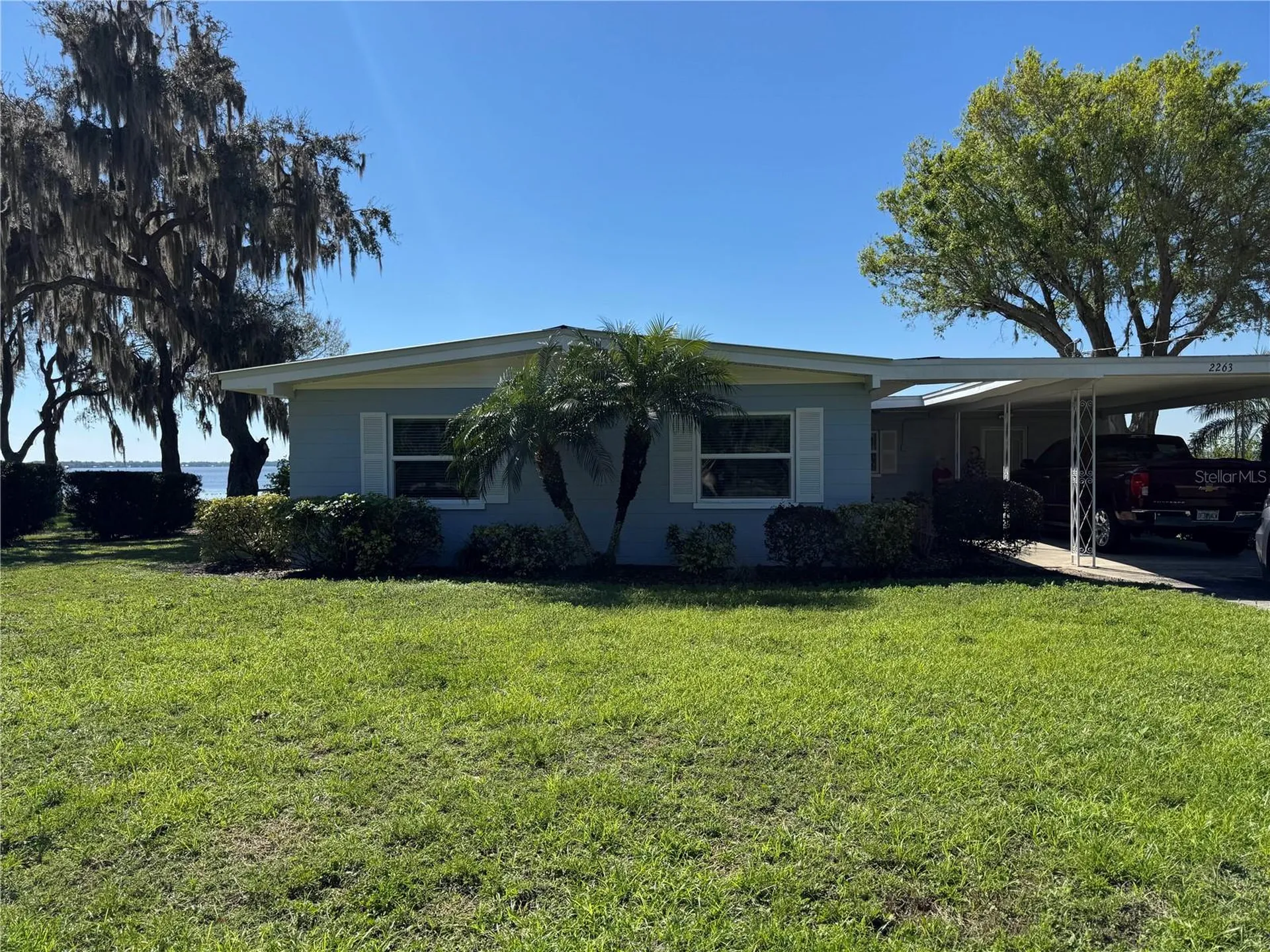 2263 Lake Reedy Boulevard N Frostproof FL 33843