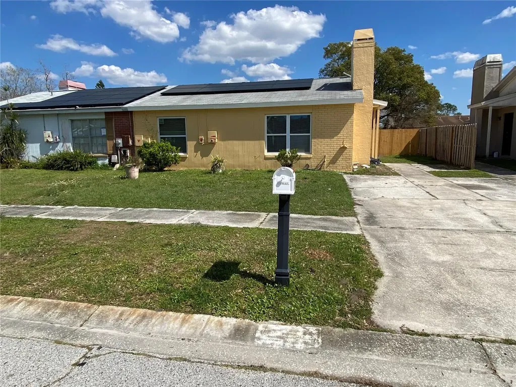 1208 Coolridge Drive Brandon FL 33511