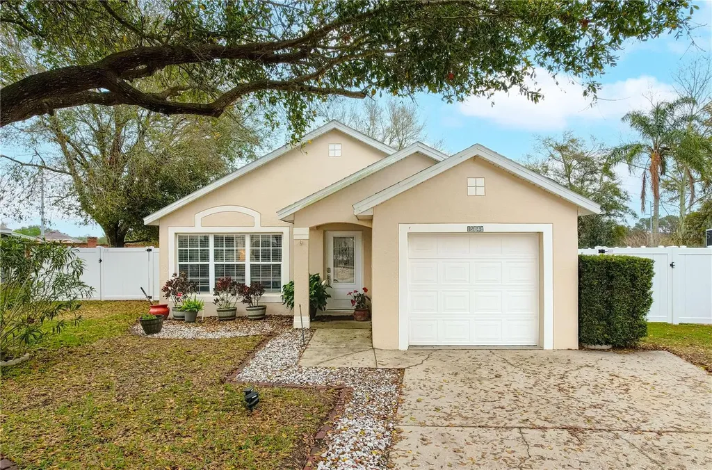 15848 Autumn Glen Avenue Clermont FL 34714