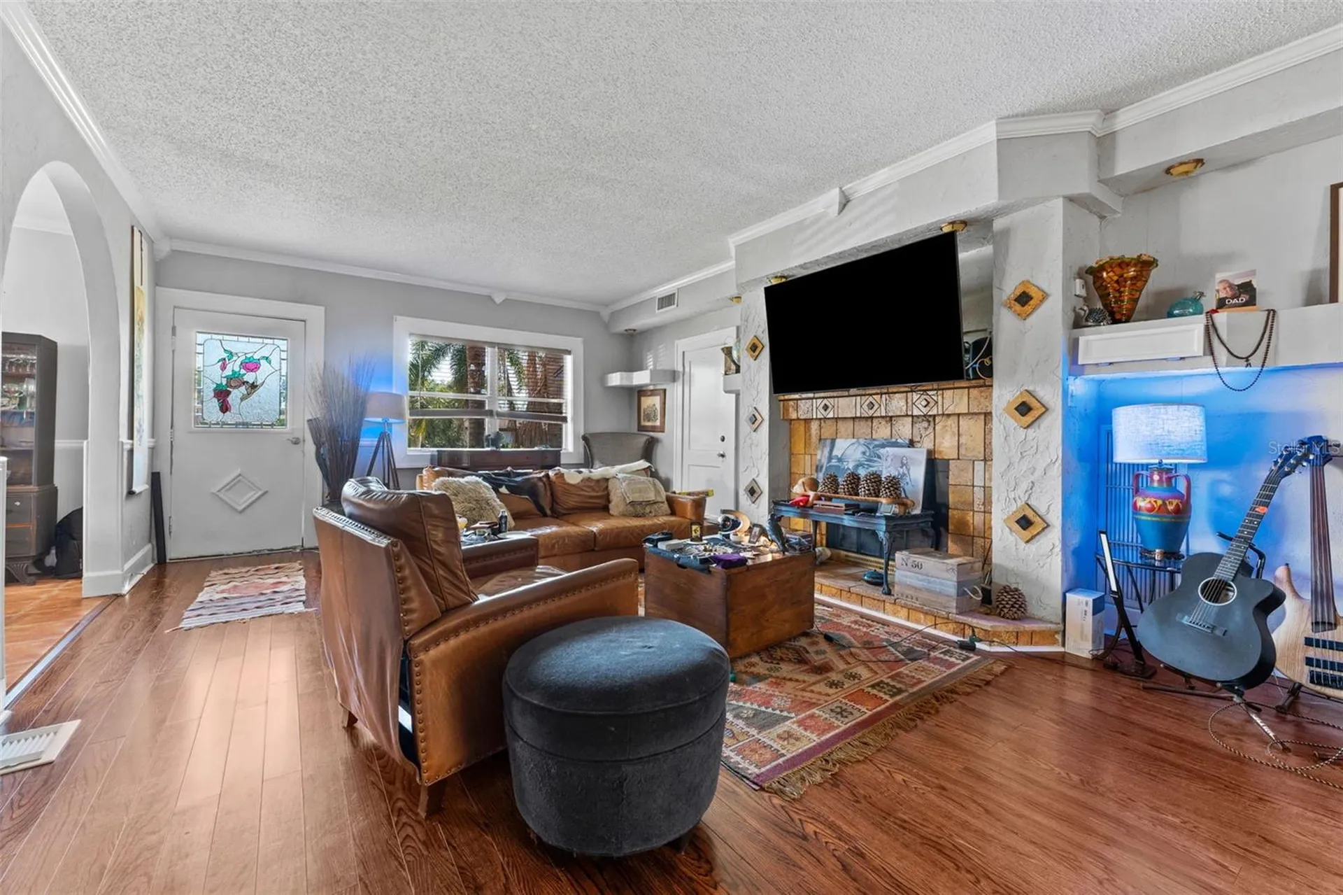681 Jasmine Way S St Petersburg FL 33705
