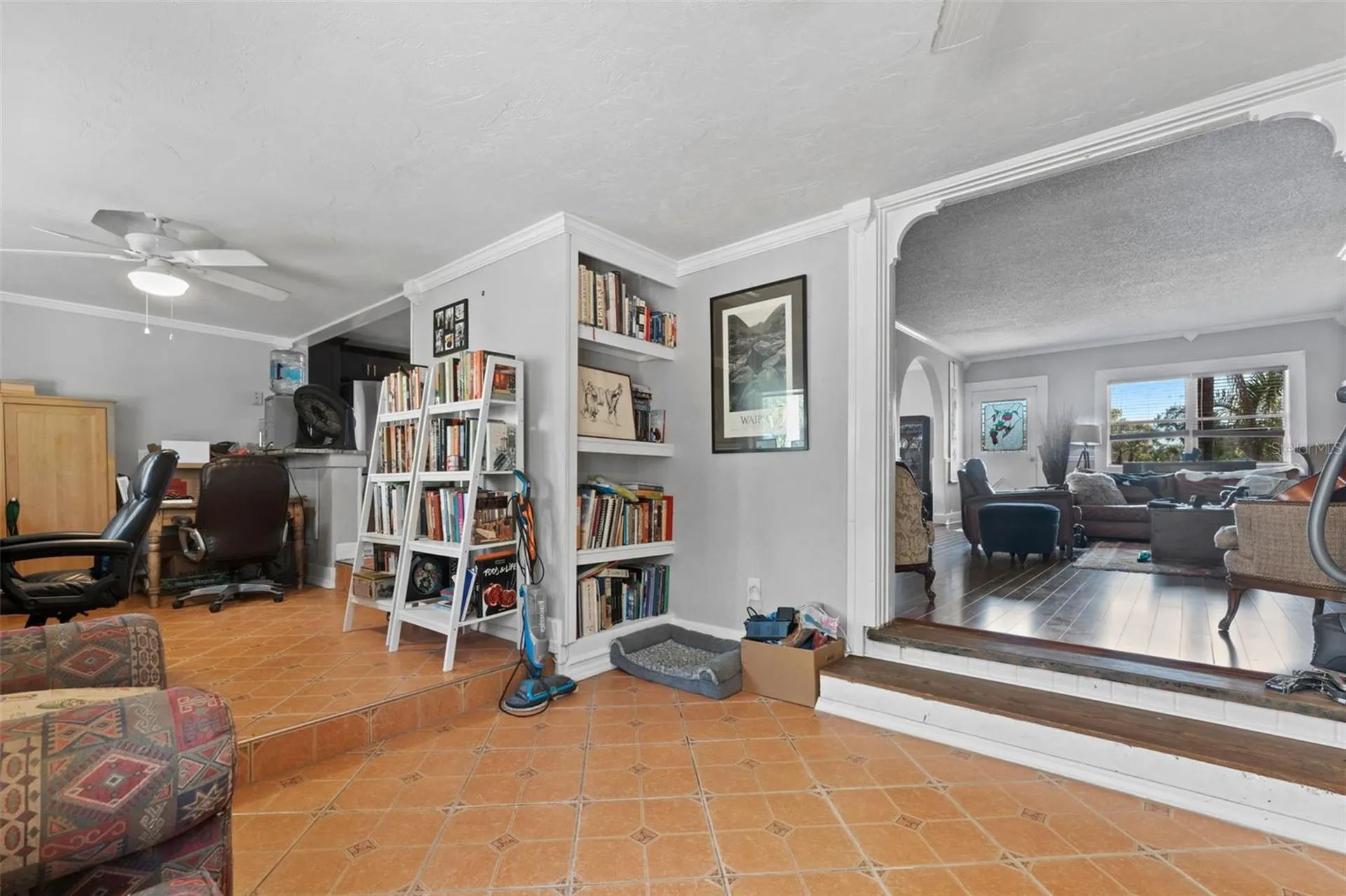 681 Jasmine Way S St Petersburg FL 33705
