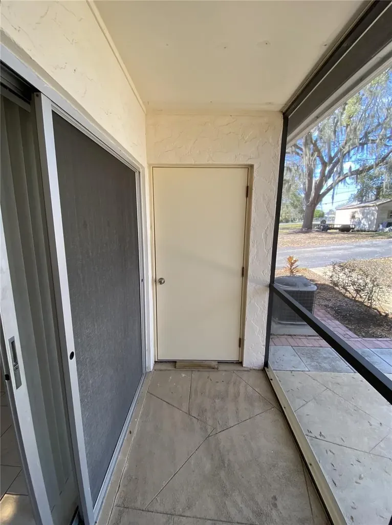711 Springer Drive Lake Wales FL 33853