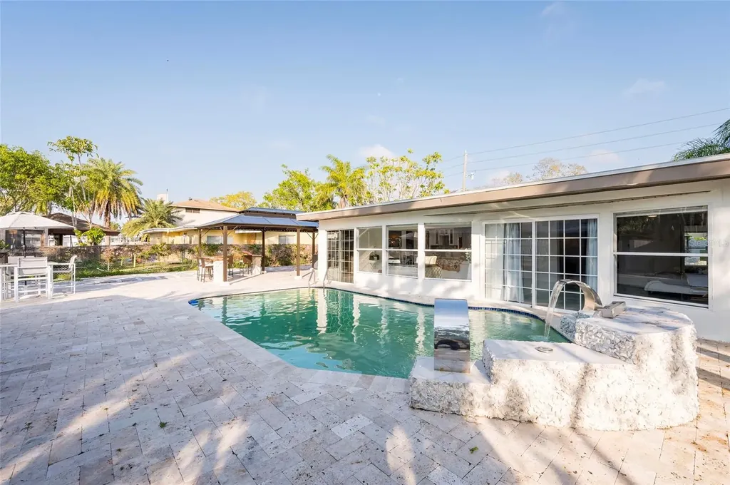 1772 Indian Rocks Road S Largo FL 33774