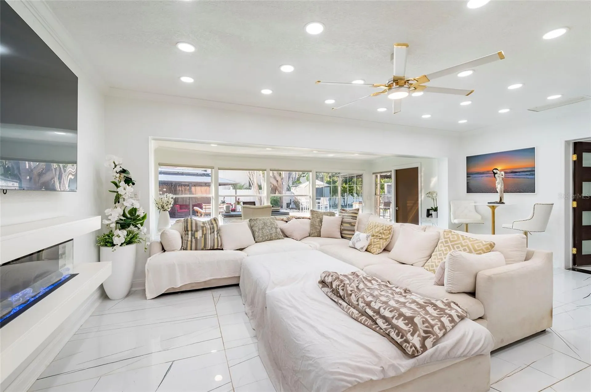 1772 Indian Rocks Road S Largo FL 33774