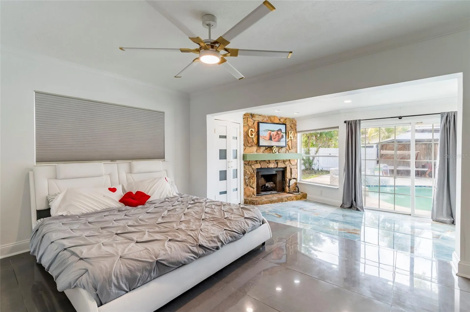 1772 Indian Rocks Road S Largo FL 33774