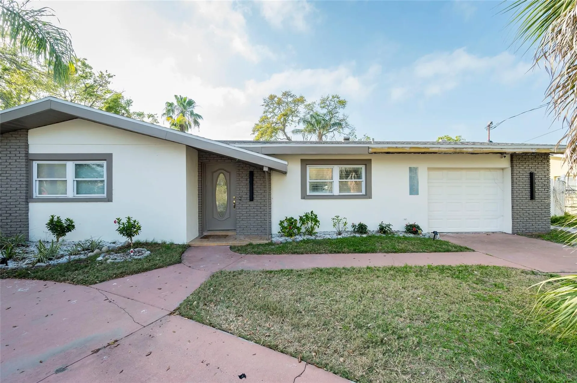 1772 Indian Rocks Road S Largo FL 33774