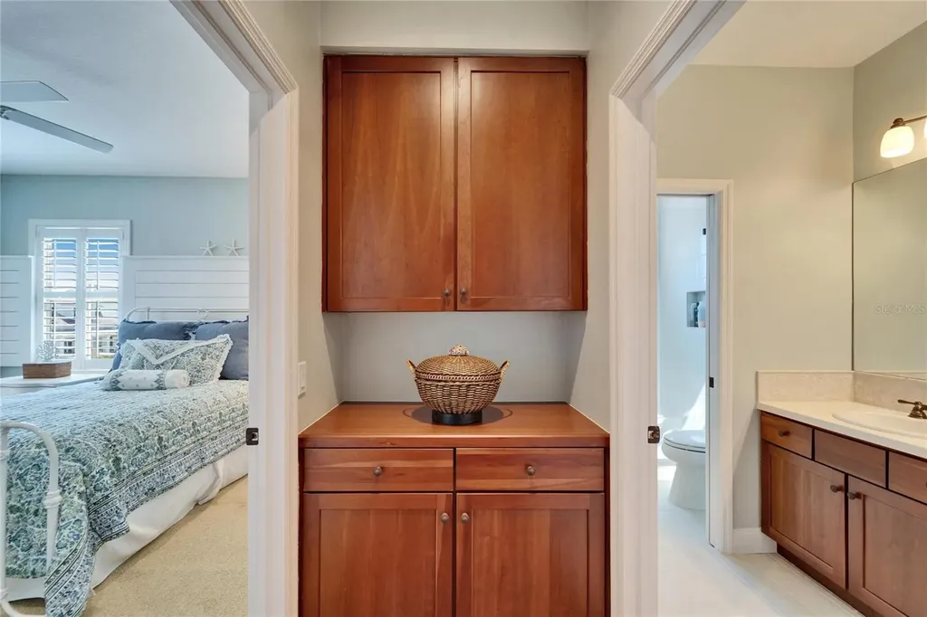 5616 Seagrass Place Apollo Beach FL 33572