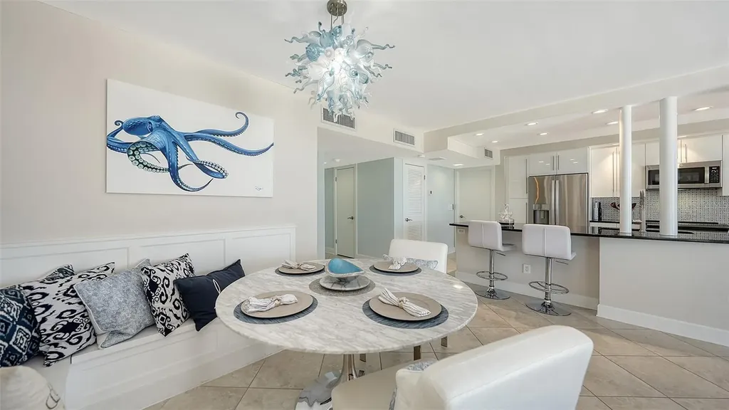 2425 Gulf Of Mexico Drive Longboat Key FL 34228