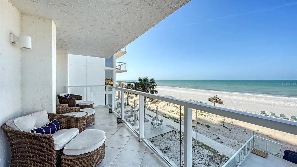 2425 Gulf Of Mexico Drive Longboat Key FL 34228