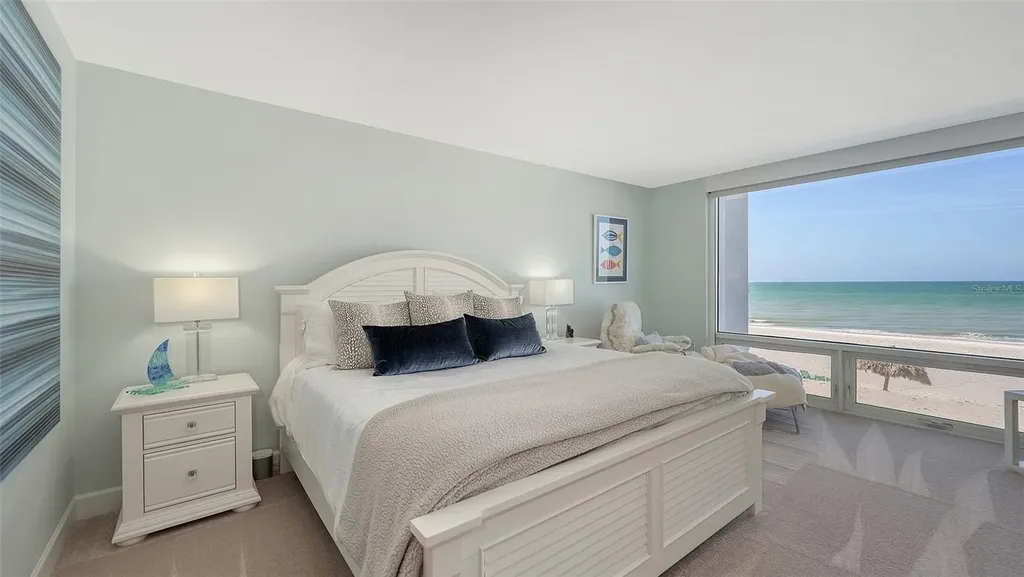 2425 Gulf Of Mexico Drive Longboat Key FL 34228