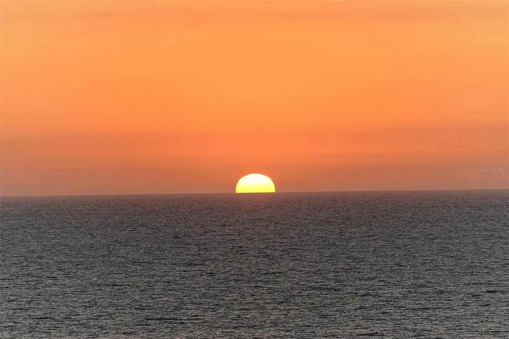 2425 Gulf Of Mexico Drive Longboat Key FL 34228