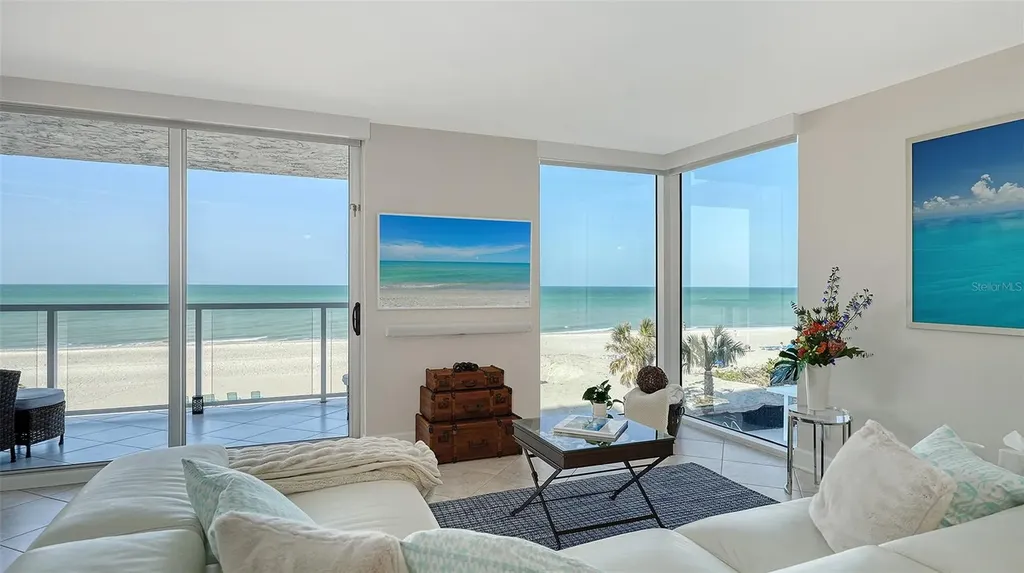 2425 Gulf Of Mexico Drive Longboat Key FL 34228