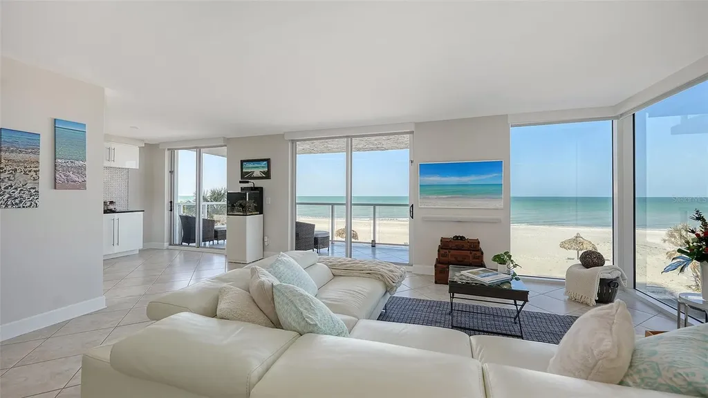 2425 Gulf Of Mexico Drive Longboat Key FL 34228