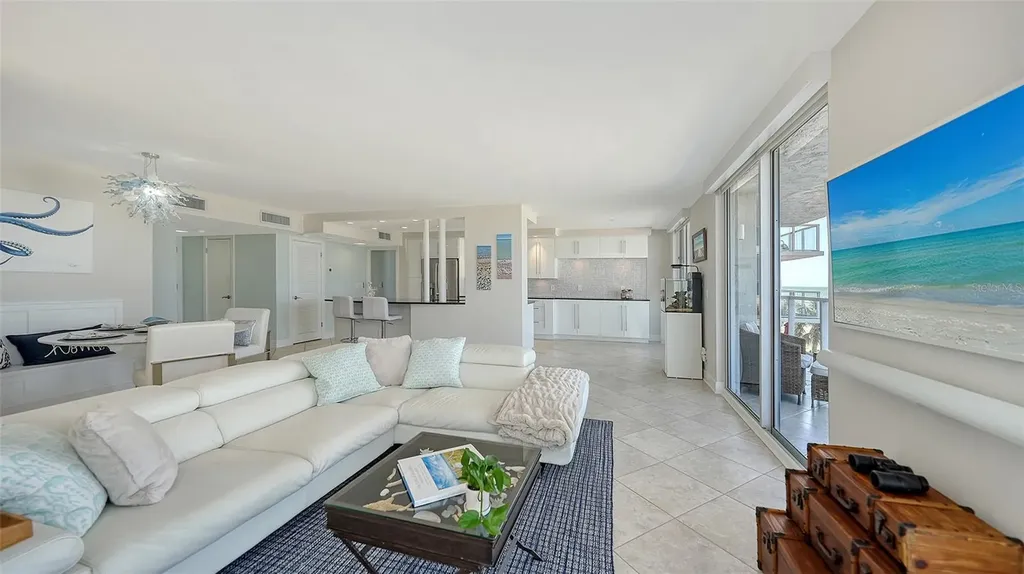 2425 Gulf Of Mexico Drive Longboat Key FL 34228