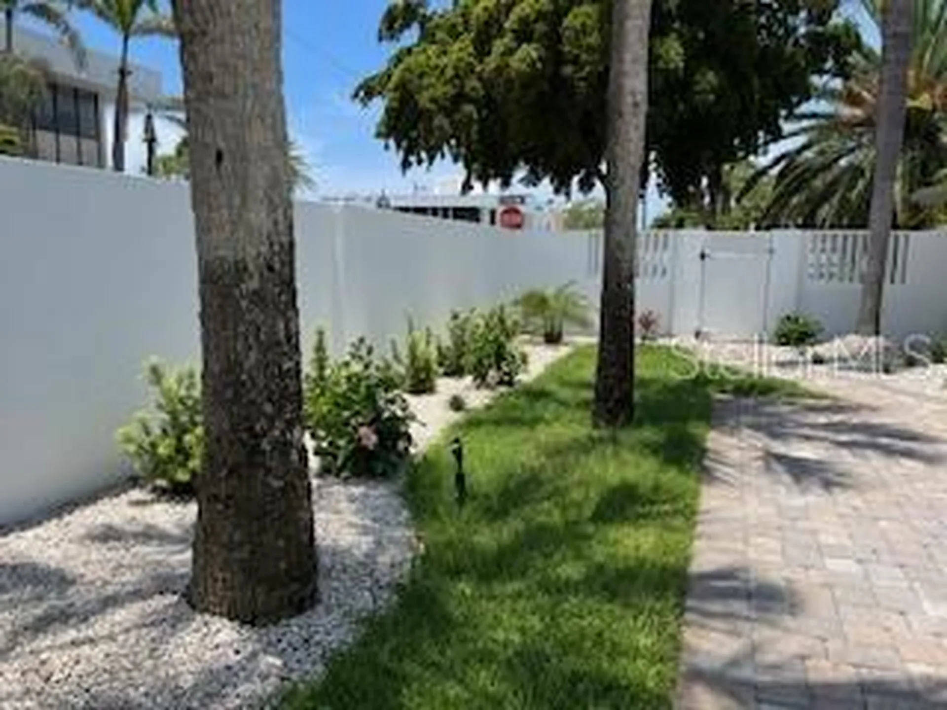 106 N Blvd Of The Presidents Sarasota FL 34236
