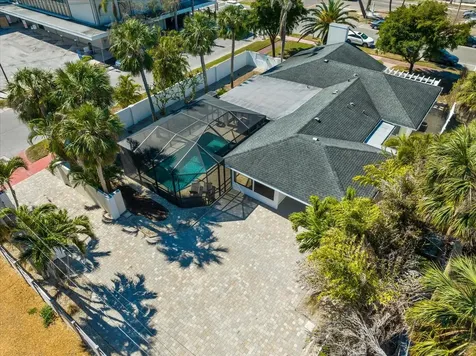 106 N Blvd Of The Presidents Sarasota FL 34236