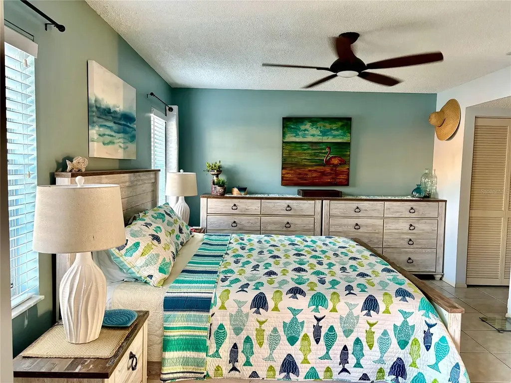 1020 Bowsprit Lane Holiday FL 34691