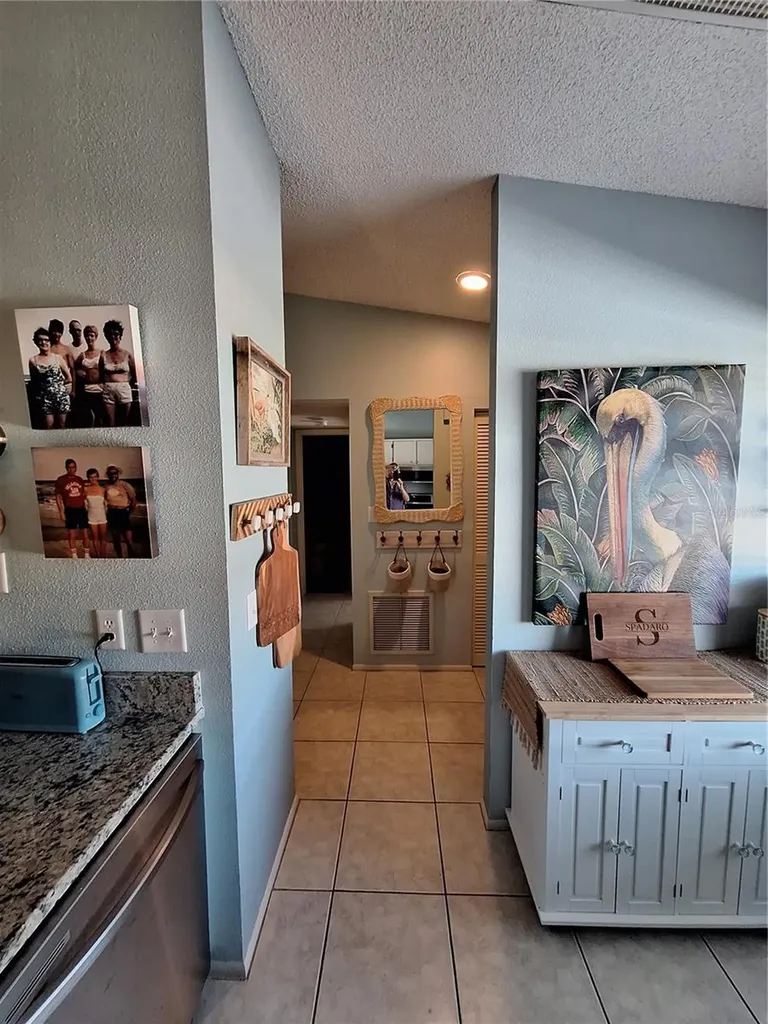 1020 Bowsprit Lane Holiday FL 34691