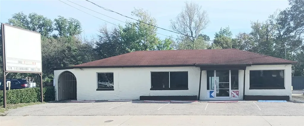 3465 Edgewater Drive Orlando FL 32804