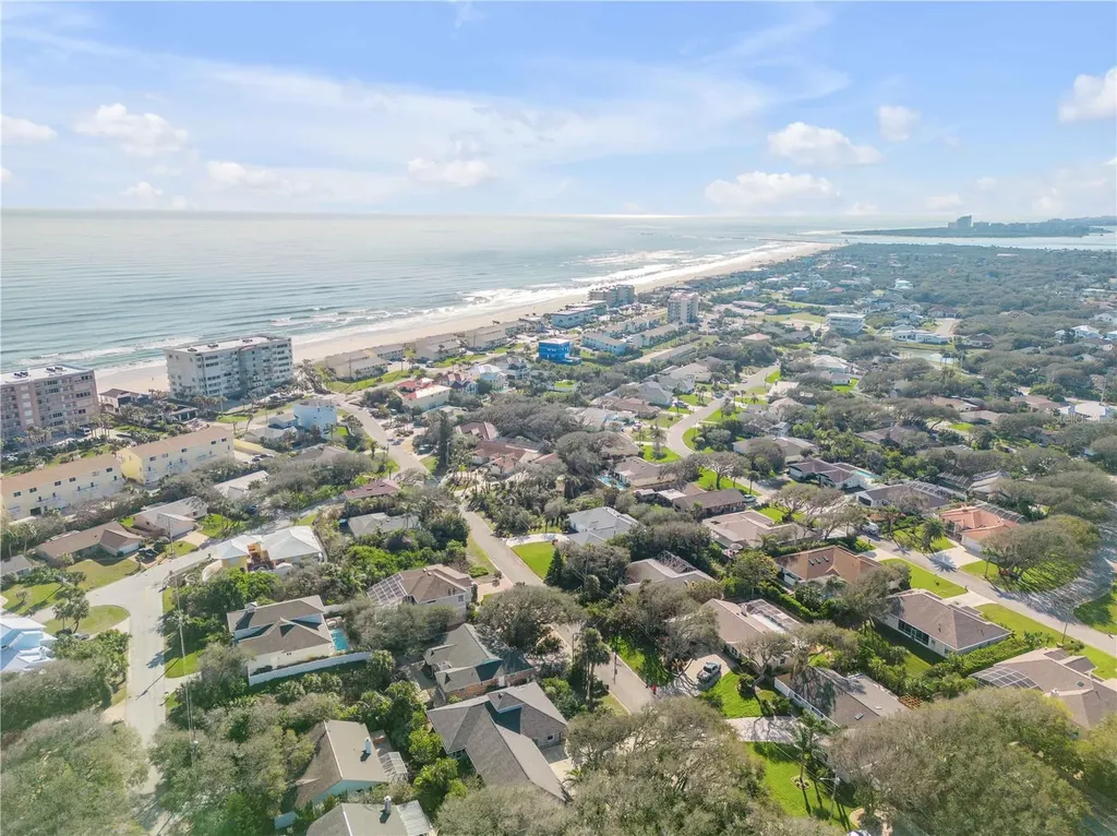 65 Calumet Avenue Ponce Inlet FL 32127