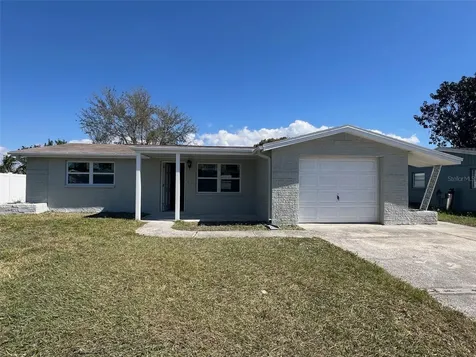 2016 Essex Drive Holiday FL 34691
