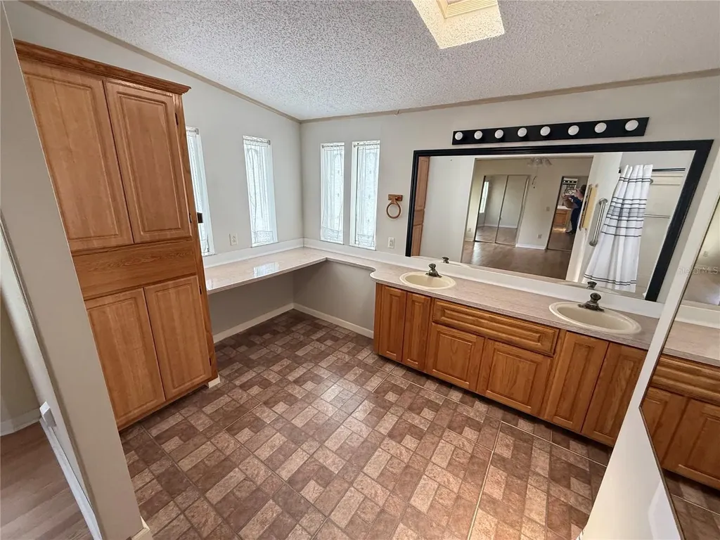 4961 Mount Olive Shores Drive Polk City FL 33868