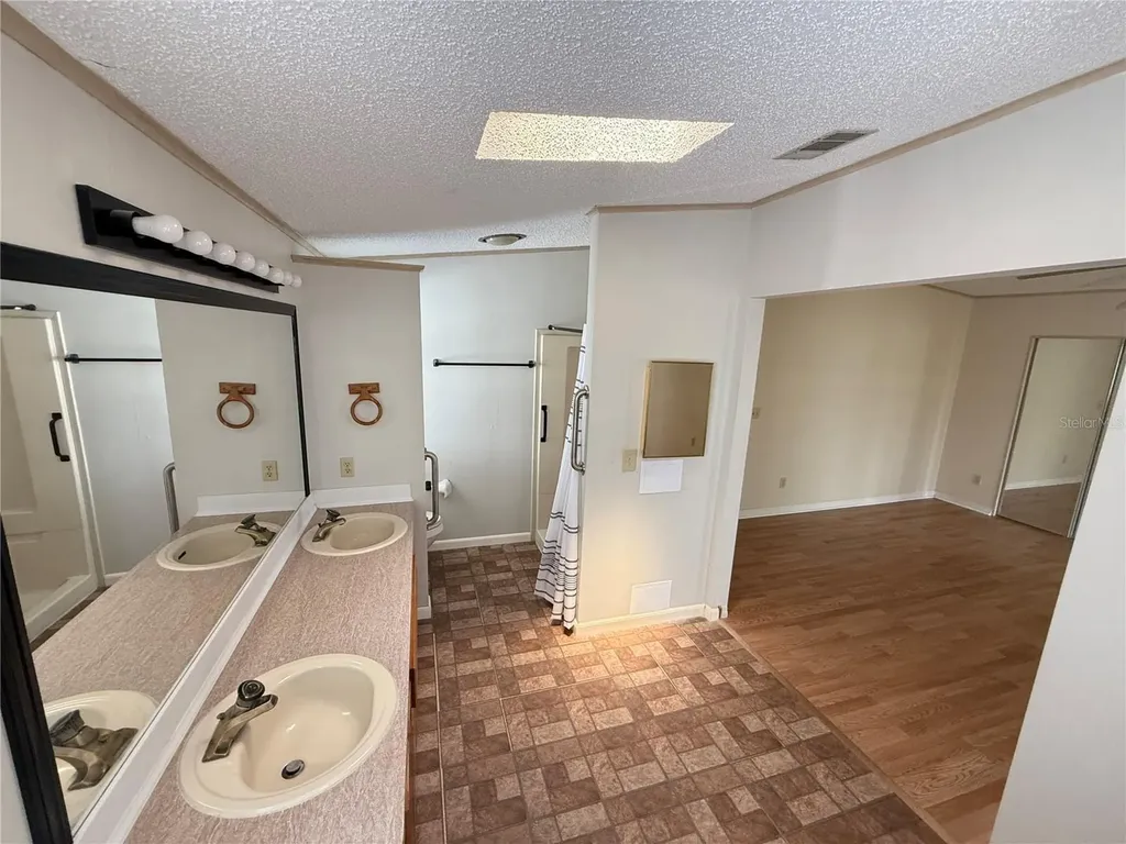 4961 Mount Olive Shores Drive Polk City FL 33868