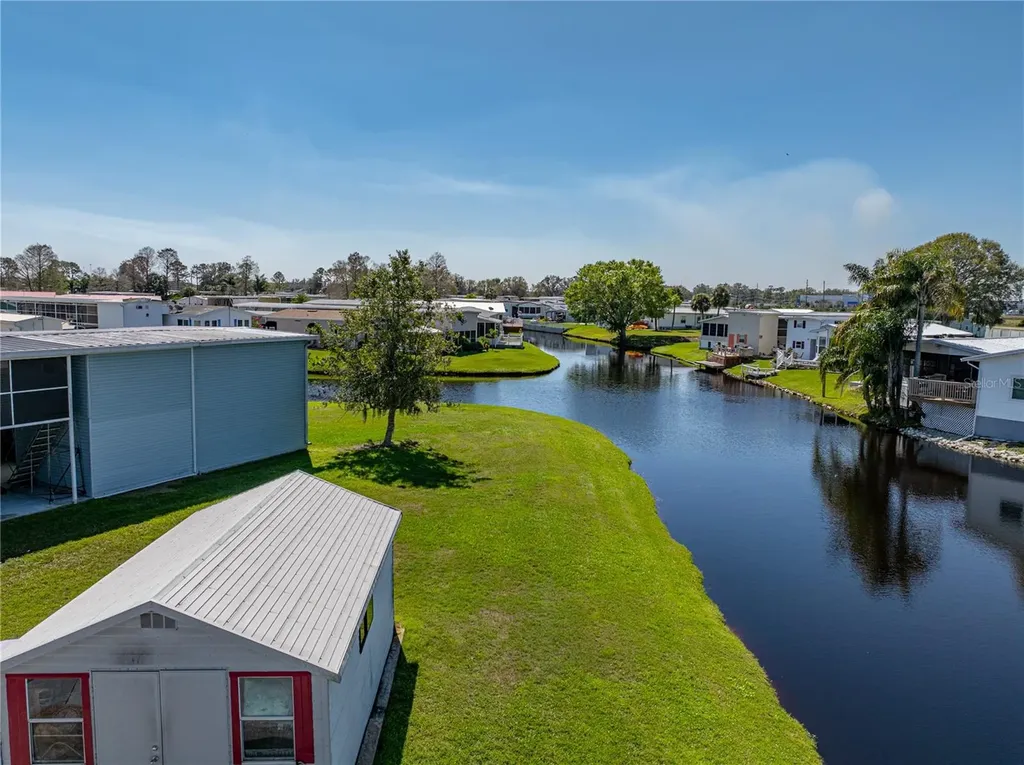 4961 Mount Olive Shores Drive Polk City FL 33868