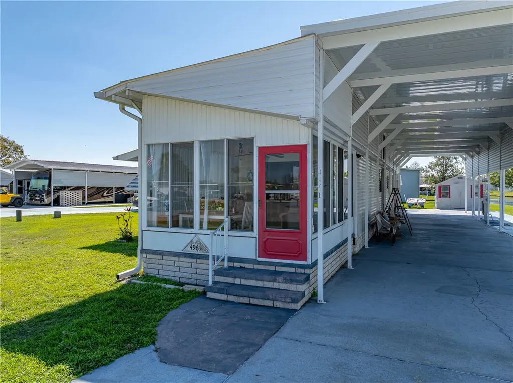 4961 Mount Olive Shores Drive Polk City FL 33868